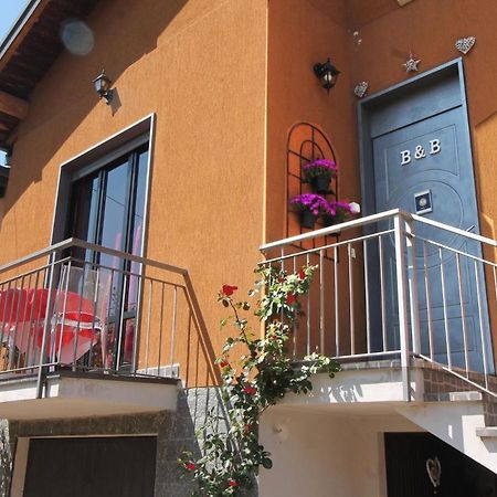 Beb Da Gaia E Giulio Bed and Breakfast Reno Di Leggiuno Buitenkant foto