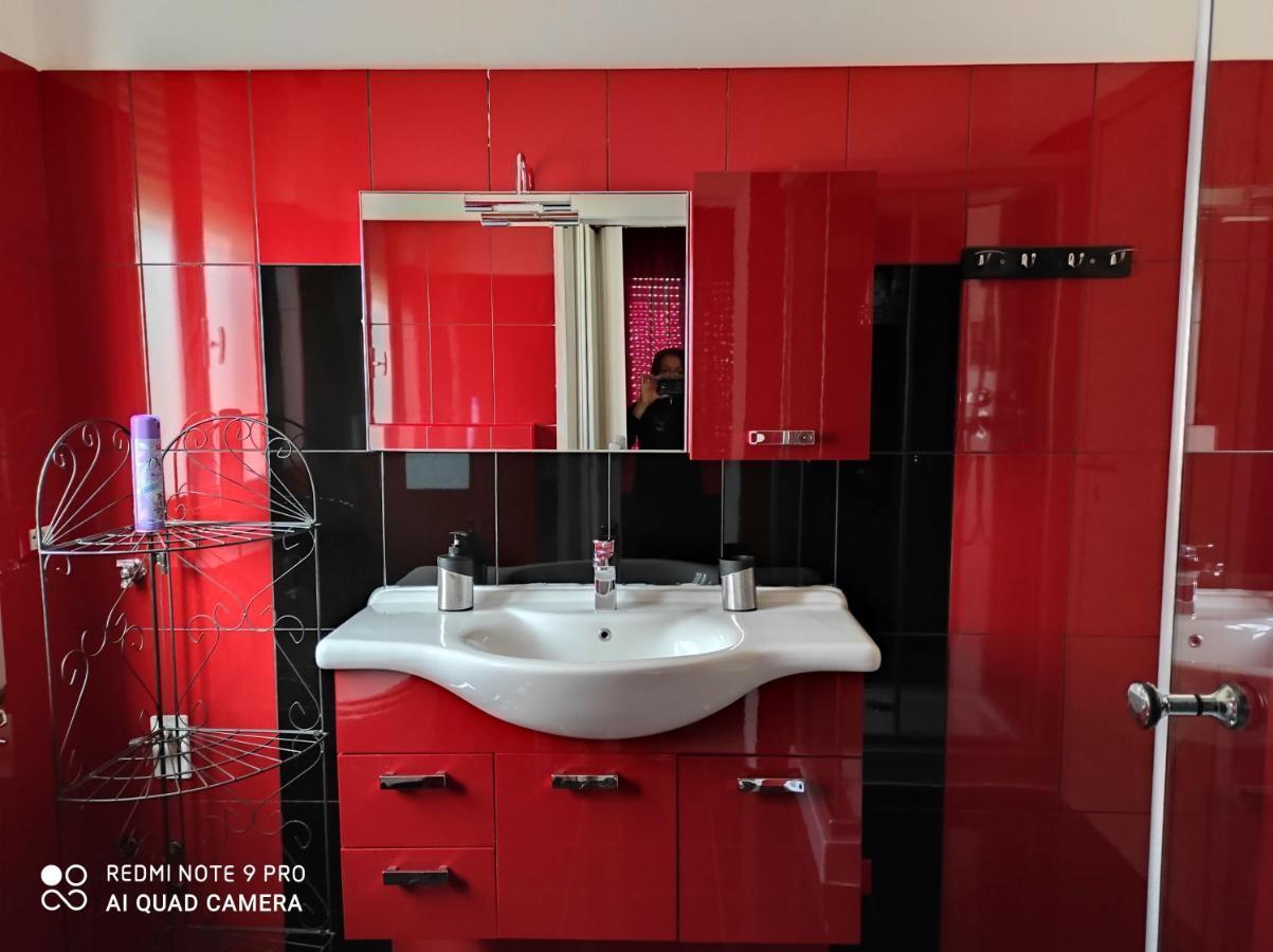 Beb Da Gaia E Giulio Bed and Breakfast Reno Di Leggiuno Buitenkant foto