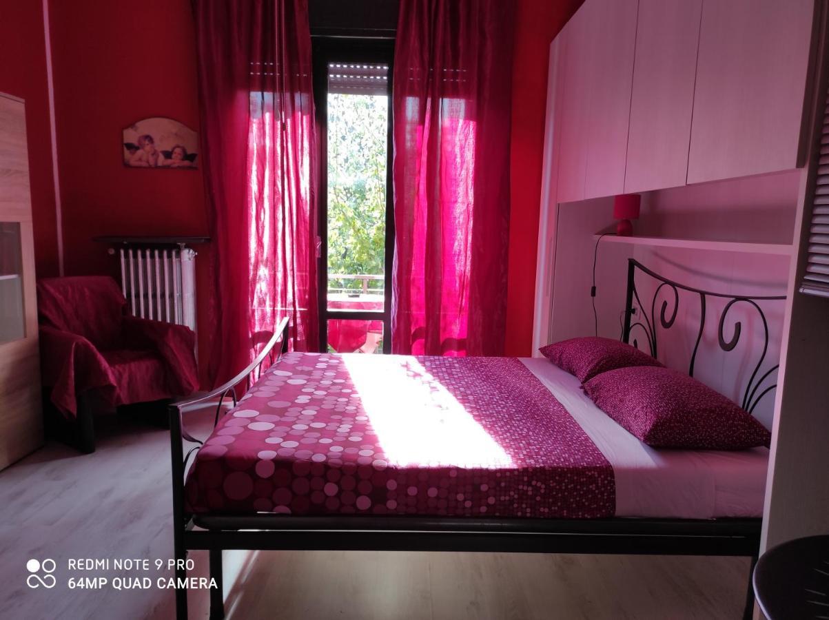 Beb Da Gaia E Giulio Bed and Breakfast Reno Di Leggiuno Buitenkant foto