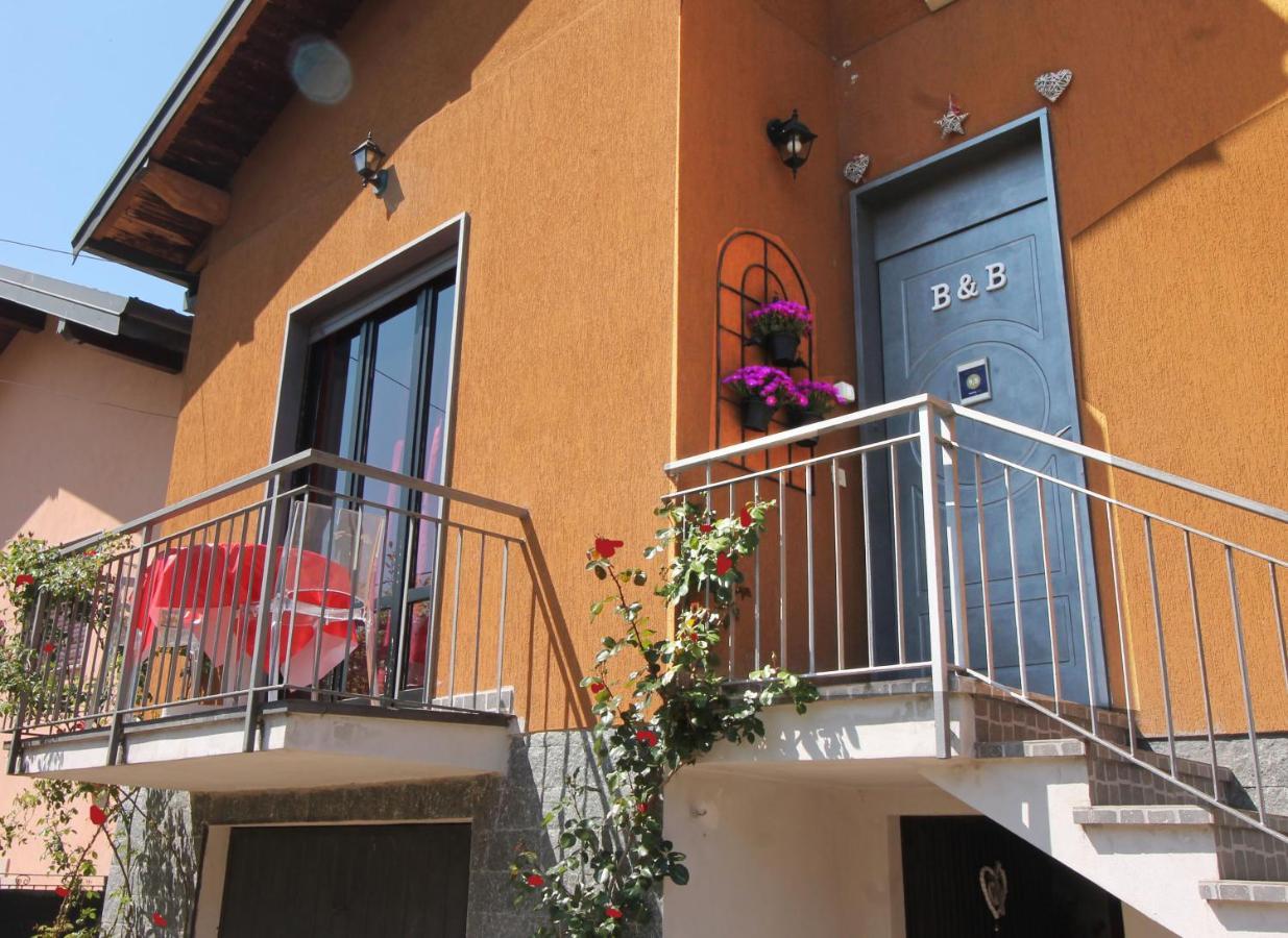 Beb Da Gaia E Giulio Bed and Breakfast Reno Di Leggiuno Buitenkant foto